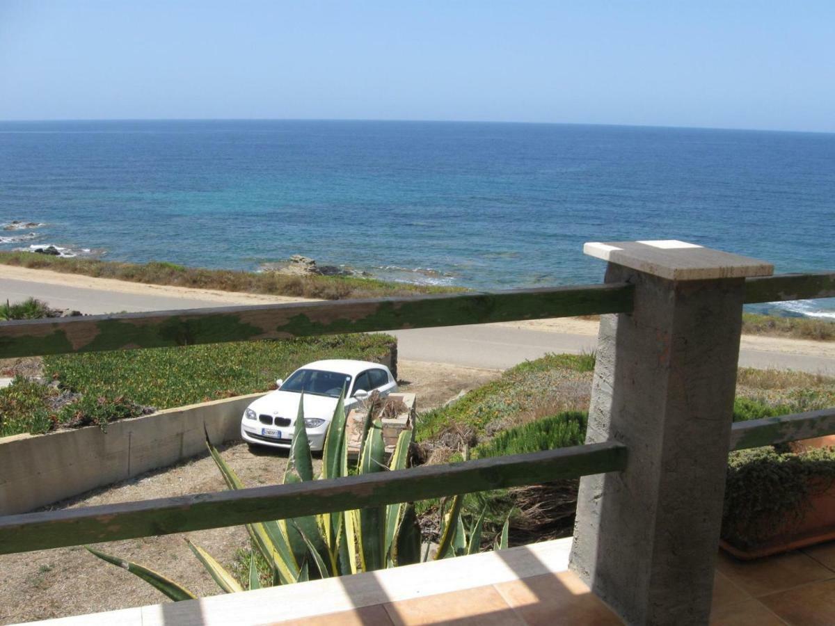 Villetta Fronte Mare Arbus Exterior foto